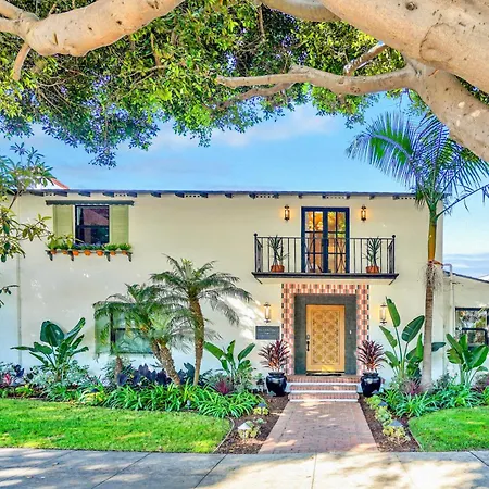 Villa Encanto- Luxe Historic Spanish Beach Villa With 6 King Bedrooms